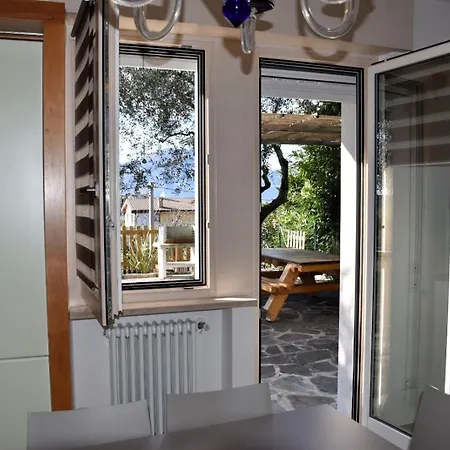 Residenza Le Sorelle - Annalisa * Torri Del Benaco